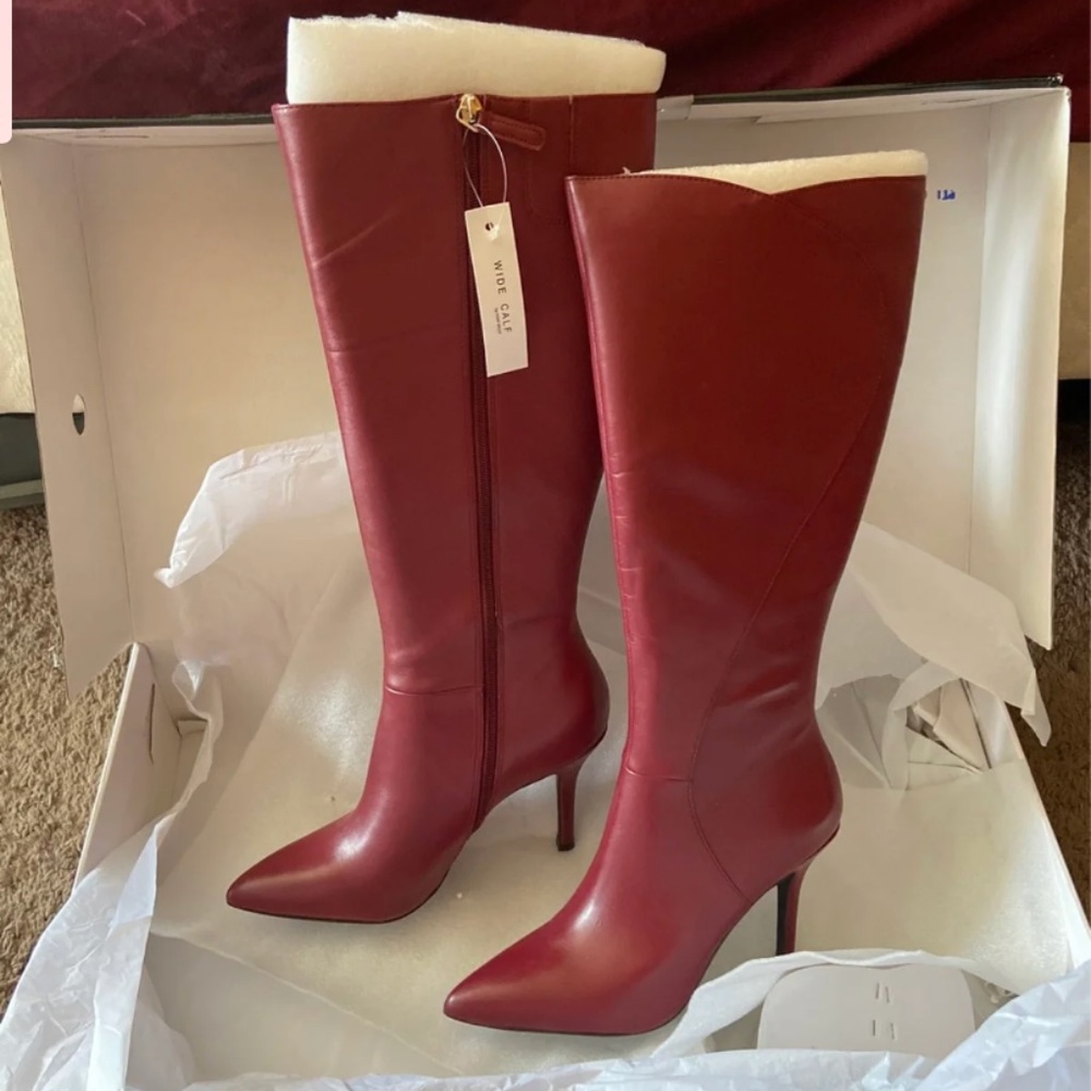 NIne West red heel boots. 8.5 NIB